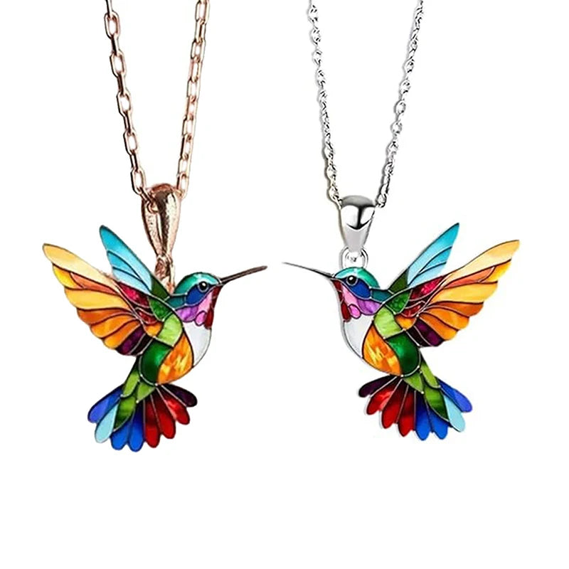 Kolorowy naszyjnik z zawieszka kolibra